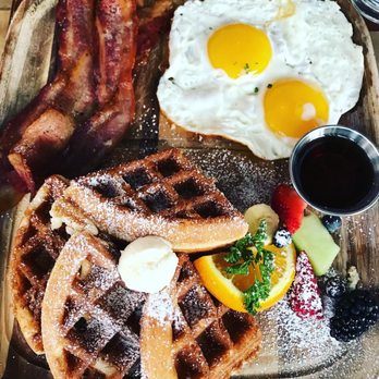 Lapisara Eatery - Waffle Set - Breakfast & Brunch Near Me - San Francisco, California