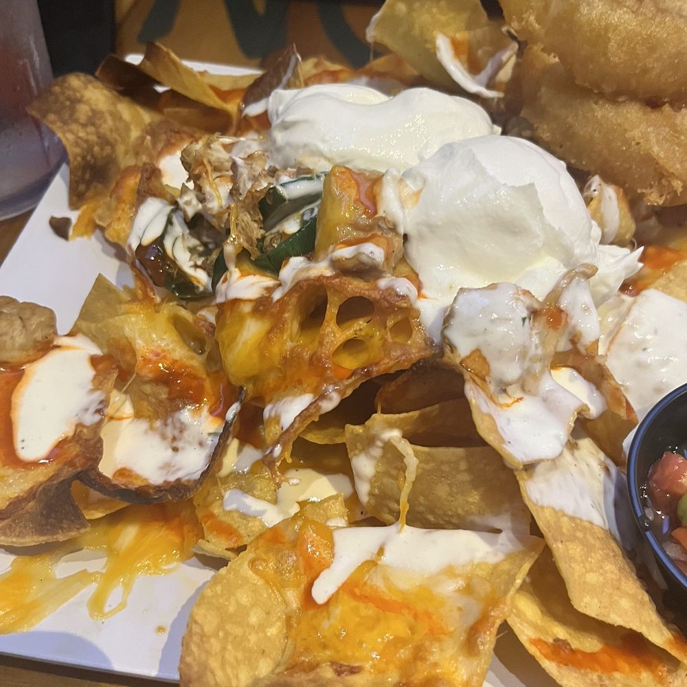 B&D Burgers - Buffalo Chicken nachos (comes with a side of pico) - American Near Me - Pooler, Georgia B&D Burgers - Buffalo Chicken nachos (comes with a side of pico) - American Near Me - Pooler, Georgia