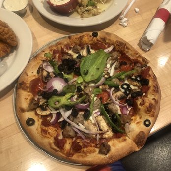 Old Chicago Pizza + Taproom - Chicago 7 Pizza - Pizza Near Me - Joplin, Missouri
