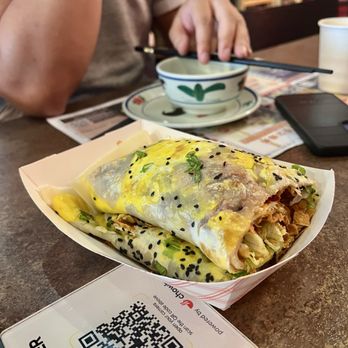 Auntie Qiu Kitchen - Beef egg pancake - Dim Sum Near Me - Alhambra, California Auntie Qiu Kitchen - Beef egg pancake - Dim Sum Near Me - Alhambra, California