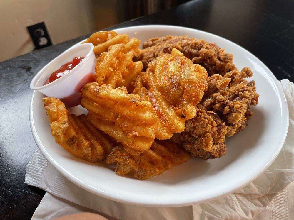 CLUCKIN CAFE & CULINARY INSTITUTE Updated September 2024 10 Photos