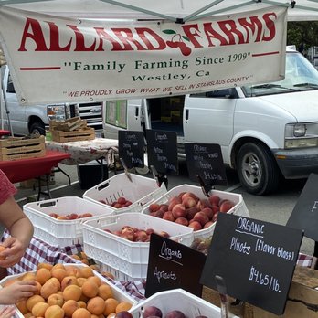 Allard Farms - Allard Farms at the Divisadero Farmers Market San Francisco - Farmers Market Near Me - Westley, California Allard Farms - Allard Farms at the Divisadero Farmers Market San Francisco - Farmers Market Near Me - Westley, California