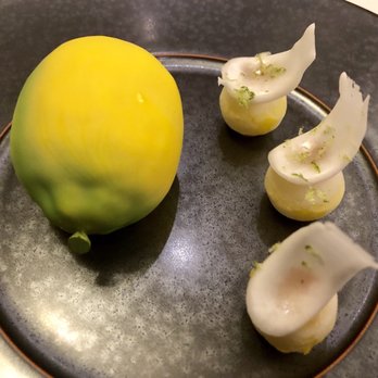 La Chèvre d'Or - Vision of a Riviera Lemon – Flavored with Thyme - French Near Me - Èze, 06