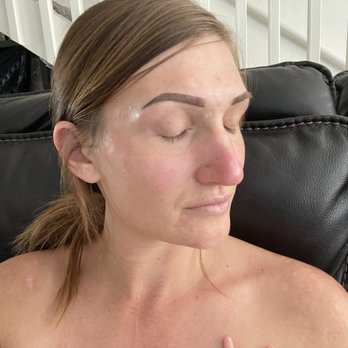 Phuong Brows - Ombré Powder (directly after first touch up) - Permanent Makeup Near Me - Westminster, California Phuong Brows - Ombré Powder (directly after first touch up) - Permanent Makeup Near Me - Westminster, California