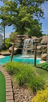 Chip's Clubhouse by null