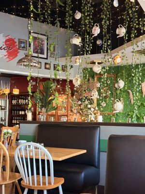 Amici Trattoria Italian by null