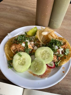 Taqueria y Birrieria las Cuatro Milpas by null