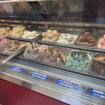 illy Caffè - Gelato Case - Coffee & Tea Near Me - Las Vegas, Nevada