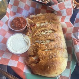 Cheesy bread + pepperoni