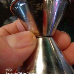 5 /8 oz shot glass, no they didnt use the other side which is 1 1/4 oz 5 /8 oz shot glass, no they didnt use the other side which is 1 1/4 oz