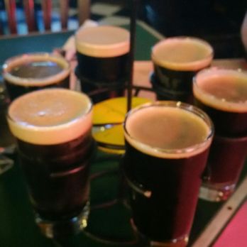 MacGregors Grill & Tap - Stout flight - Chicken Wings Near Me - Rochester, New York