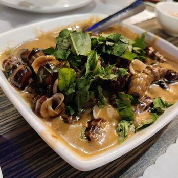 Dong Que Restaurant - Coconut sea snail - Vietnamese Near Me - San Jose, California Dong Que Restaurant - Coconut sea snail - Vietnamese Near Me - San Jose, California