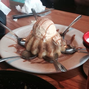 Chili's - Cinnamon lava cake. Soo good! - American Near Me - Turlock, California Chili's - Cinnamon lava cake. Soo good! - American Near Me - Turlock, California