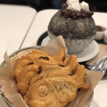 Anko - red bean taiyaki - Desserts Near Me - Los Angeles, California Anko - red bean taiyaki - Desserts Near Me - Los Angeles, California