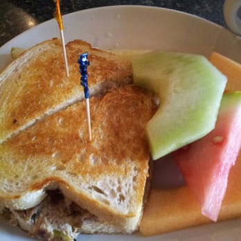The Cracked Egg - Breakfast & Brunch Near Me - Henderson, Nevada