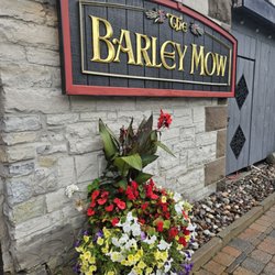 The Barley Mow - Main entrance