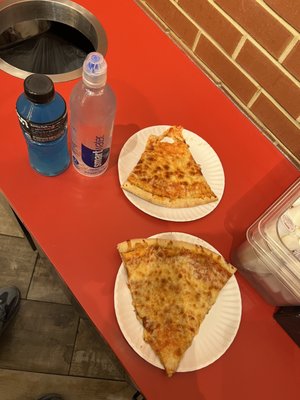 Tony + Benny's by null