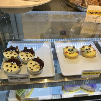 Broyé Cafe & Bakery - Cute tontoro and Pikachu - Bakeries Near Me - Vancouver, British Columbia Broyé Cafe & Bakery - Cute tontoro and Pikachu - Bakeries Near Me - Vancouver, British Columbia
