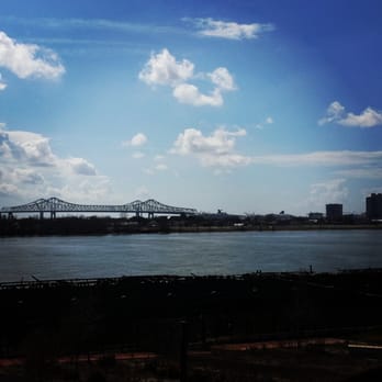 Crescent Park - Dog Parks Near Me - New Orleans, Louisiana
