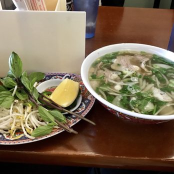 Pho 87 - #8 Rice Noodle with Well-Cooked Beef - Vietnamese Near Me - Los Angeles, California Pho 87 - #8 Rice Noodle with Well-Cooked Beef - Vietnamese Near Me - Los Angeles, California