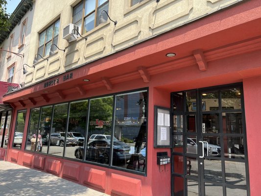 Left Bank Downtown by null