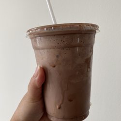 Law & Orders - Chocolate milkshake