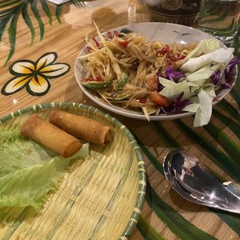 Padaek - Arlington - Spring rolls and papaya salad - Laotian Near Me - Arlington, Virginia Padaek - Arlington - Spring rolls and papaya salad - Laotian Near Me - Arlington, Virginia