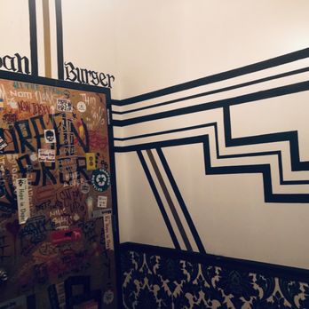 Urban Burger - Baño - Burgers Near Me - Cranford, New Jersey Urban Burger - Baño - Burgers Near Me - Cranford, New Jersey