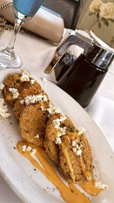 Lucille's by null