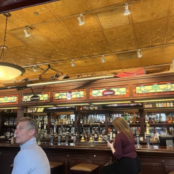 Elephant & Castle - Bar area - British Near Me - Washington, DC, District of Columbia Elephant & Castle - Bar area - British Near Me - Washington, DC, District of Columbia