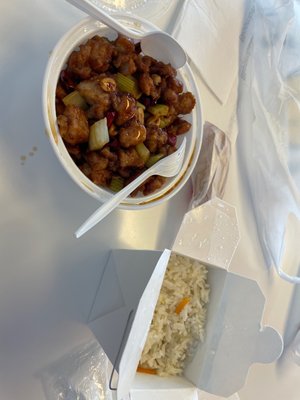 Land of Plenty - best;sichuan restaurant/food/cuisine;restaurants;chinese/asian food;soup;dan dan noodles;Downtown;ny by null
