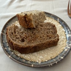 C'an BoQueta - Xeixa (top) and carrob (bottom) bread