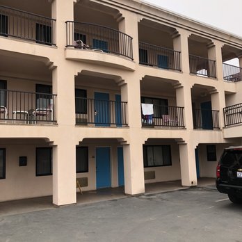 Edgewater Inn & Suites - Hotels Near Me - Pismo Beach, California Edgewater Inn & Suites - Hotels Near Me - Pismo Beach, California