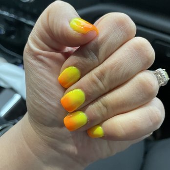 Cool Nails - Dip powder ombré design by Brian - Nail Salons Near Me - Glendale, California