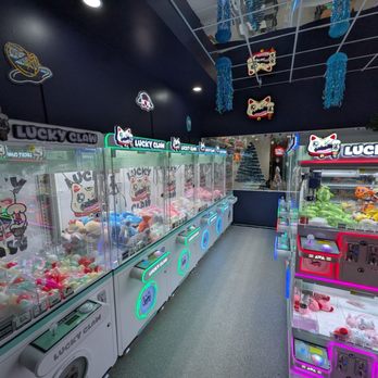 Lucky Claw - Arcades Near Me - Suwanee, Georgia Lucky Claw - Arcades Near Me - Suwanee, Georgia