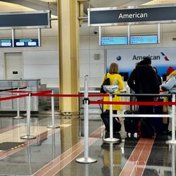 American Airlines - Priority Desk - November 28, 2023
