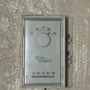 Barrington Apartments - Came home at 6:30PM and the thermostat is 85 degrees. - Apartments Near Me - Tulsa, Oklahoma Barrington Apartments - Came home at 6:30PM and the thermostat is 85 degrees. - Apartments Near Me - Tulsa, Oklahoma