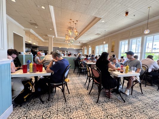 Beaches & Cream Soda Shop by null