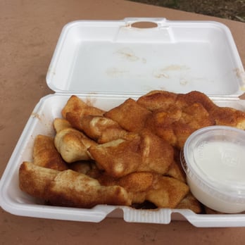 Porky's Pizza - Pizza Near Me - Long Beach, California