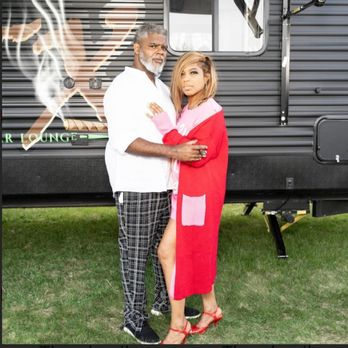 STX Mobile Cigar Lounge - Kent and Tamar Fowler - Owners - Cigar Bars Near Me STX Mobile Cigar Lounge - Kent and Tamar Fowler - Owners - Cigar Bars Near Me