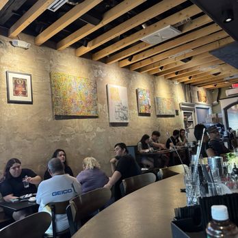 Coastline Pizzeria - Dining area - Pizza Near Me - Houston, Texas
