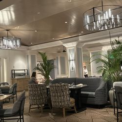 Tanglewood Restaurant - Inside