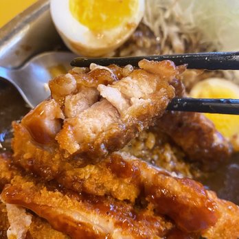 Gyugyuya - Gyugyuya - Deep-fried Chicken Curry with Rice - Japanese Near Me - Toronto, Ontario Gyugyuya - Gyugyuya - Deep-fried Chicken Curry with Rice - Japanese Near Me - Toronto, Ontario