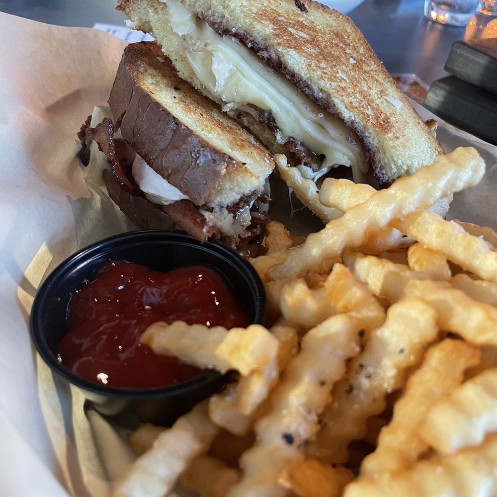 The Brass Tap - Blackberry farm grilled cheese-I WISH the cheese was melted/hot/gooey. Fries could've been crispier. - Beer Bar Near Me - Richmond, Texas The Brass Tap - Blackberry farm grilled cheese-I WISH the cheese was melted/hot/gooey. Fries could've been crispier. - Beer Bar Near Me - Richmond, Texas
