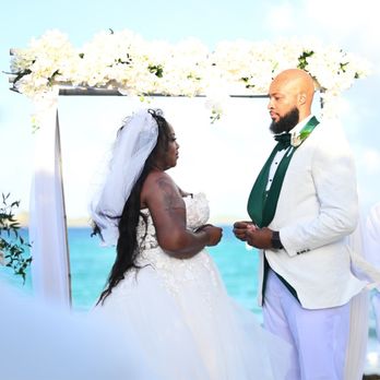 Island Bliss Weddings - Lindquist beach - Wedding Planning Near Me - St Thomas, Virgin Islands