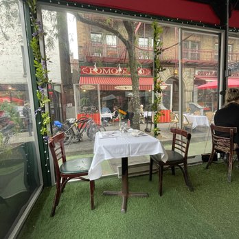 Pomodoro Rosso - Outside seating - Italian Near Me - New York, New York Pomodoro Rosso - Outside seating - Italian Near Me - New York, New York