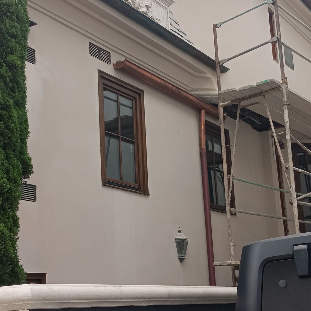 Slide of First Choice Raingutters