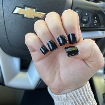 XO Nails & Spa - Crooked nails. Not all the same length either - Nail Salons Near Me - Englewood, Colorado