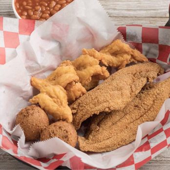 Southern Seafood - Large Seafood Platters 2 MS Farmed Catfish Fillets, 6 butterflied shrimps w/ coleslaw and hush puppies - Seafood Near Me - Hattiesburg, Mississippi Southern Seafood - Large Seafood Platters 2 MS Farmed Catfish Fillets, 6 butterflied shrimps w/ coleslaw and hush puppies - Seafood Near Me - Hattiesburg, Mississippi