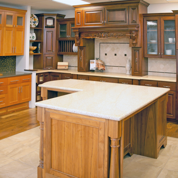 Timberwood Custom Cabinets - a kitchen with a center island - General Contractors Near Me - West Sacramento, California Timberwood Custom Cabinets - a kitchen with a center island - General Contractors Near Me - West Sacramento, California
